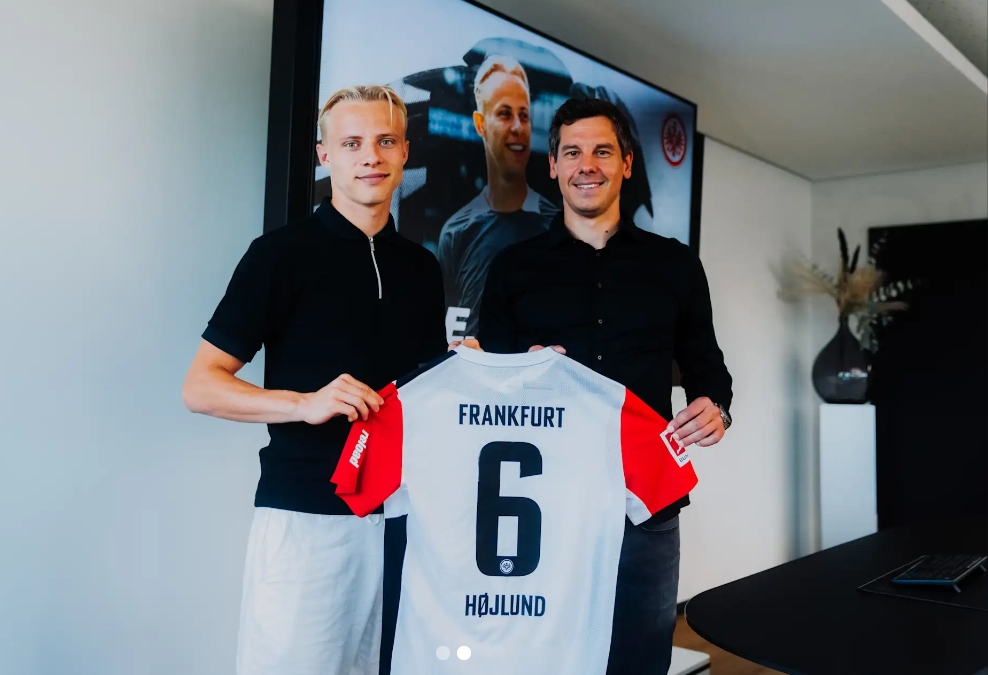 官方：小霍伊倫肌肉不適退出丹麥U21集訓(xùn)，返回法蘭克福接受檢查