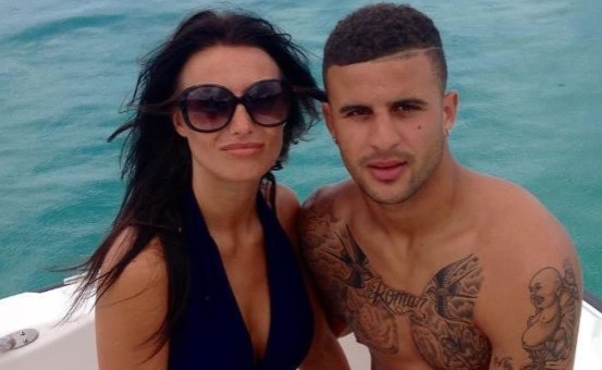 太陽報：沃克妻子因駕駛安全問題被告上法庭，還被指控開車玩手機(jī)