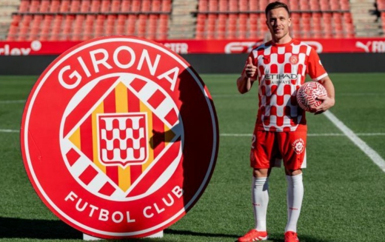 經(jīng)紀人：阿圖爾還有9場比賽證明自己，看看會留赫羅納還是回尤文