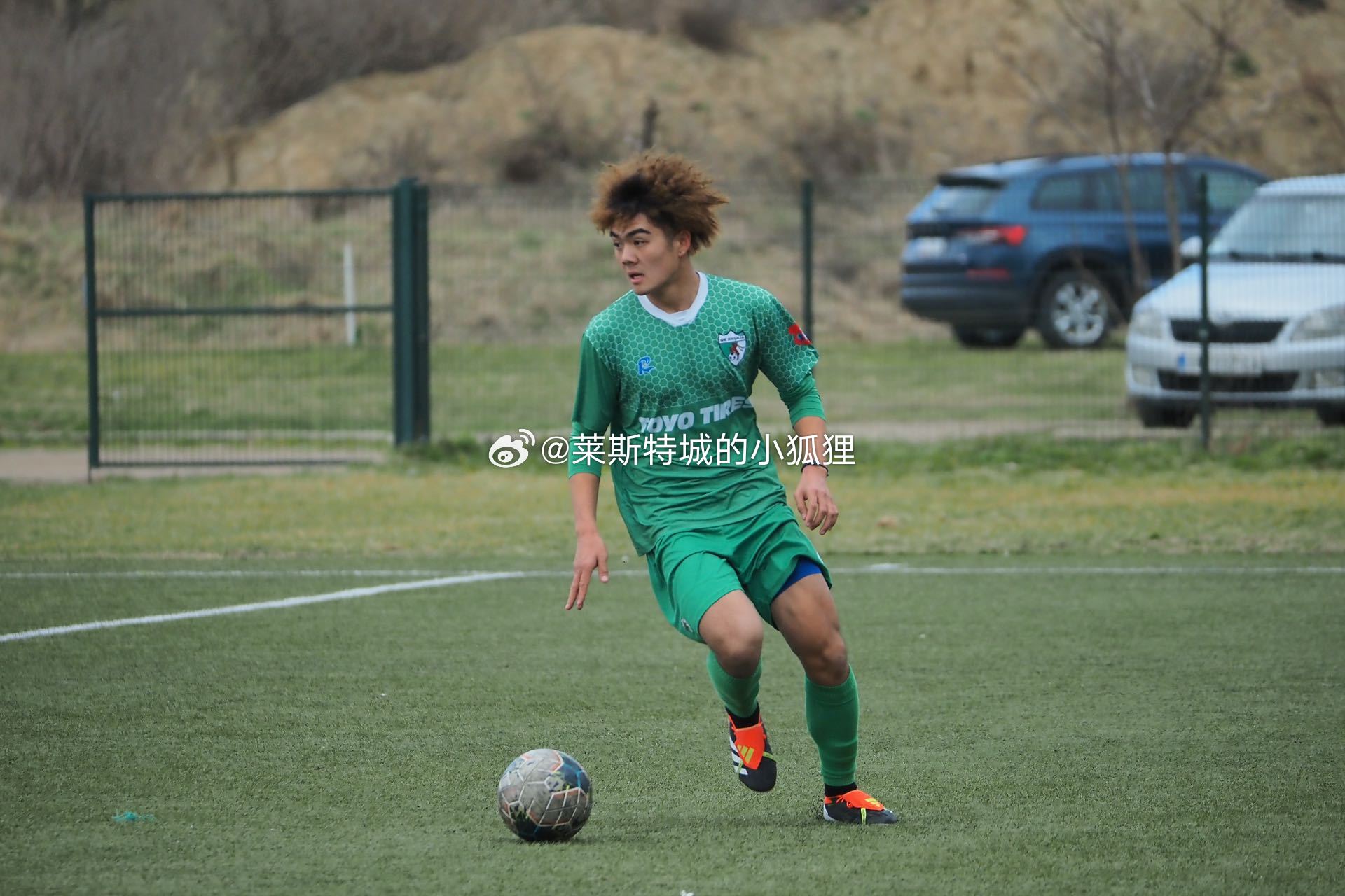 06年小將郝士超升入塞甲球隊(duì)因吉亞一線隊(duì)，并入選大名單