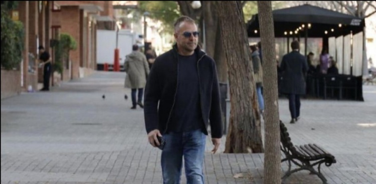 世體：弗里克邀請巴薩工作人員共進午餐慶祝60歲生日，蒂亞戈到場