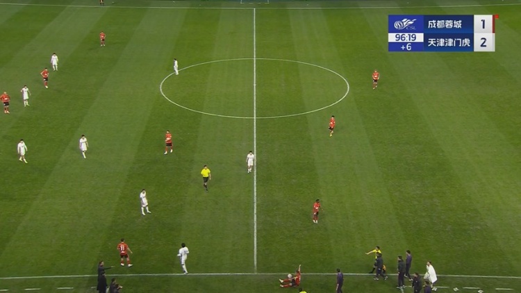 媒體人談蓉城輸球：三中衛(wèi)是個高級的新東西，不一定誰都能玩得轉(zhuǎn)