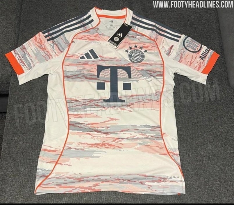 拜仁25-26賽季客場球衣曝光，白色搭配紅色灰色抽象圖案