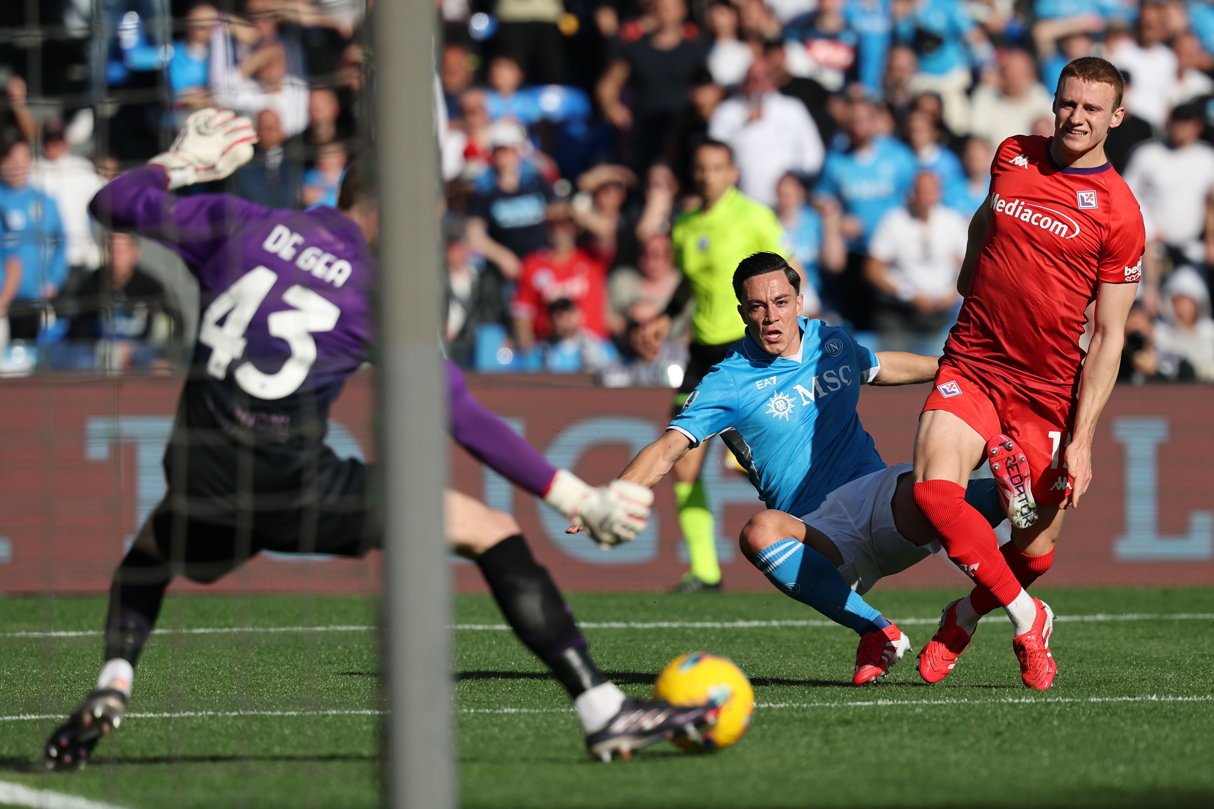 門神盡力局！34歲德赫亞全場9次撲救獲評9分！屢次神撲化解單刀