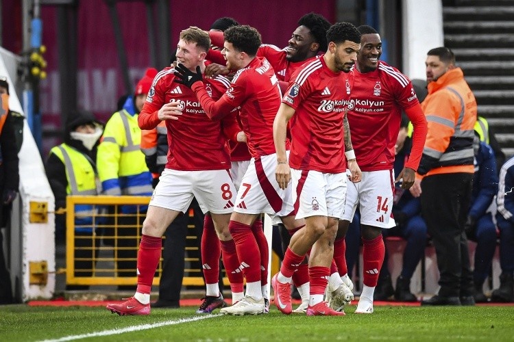 超級(jí)死忠打造失意者聯(lián)盟，歐洲冠軍回來了！