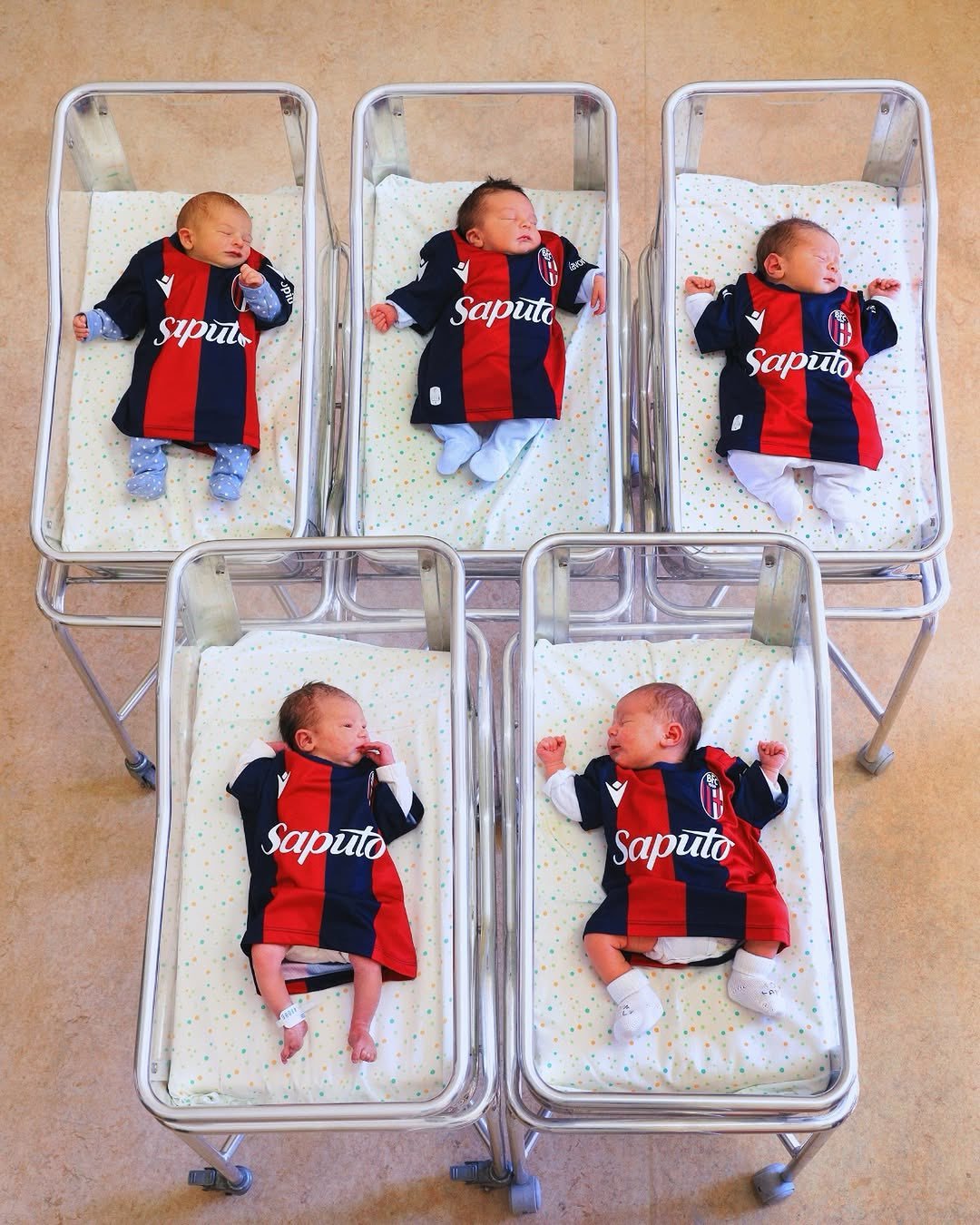 文化傳承！博洛尼亞決定，向每一位在本市出生的新生兒贈送球衣