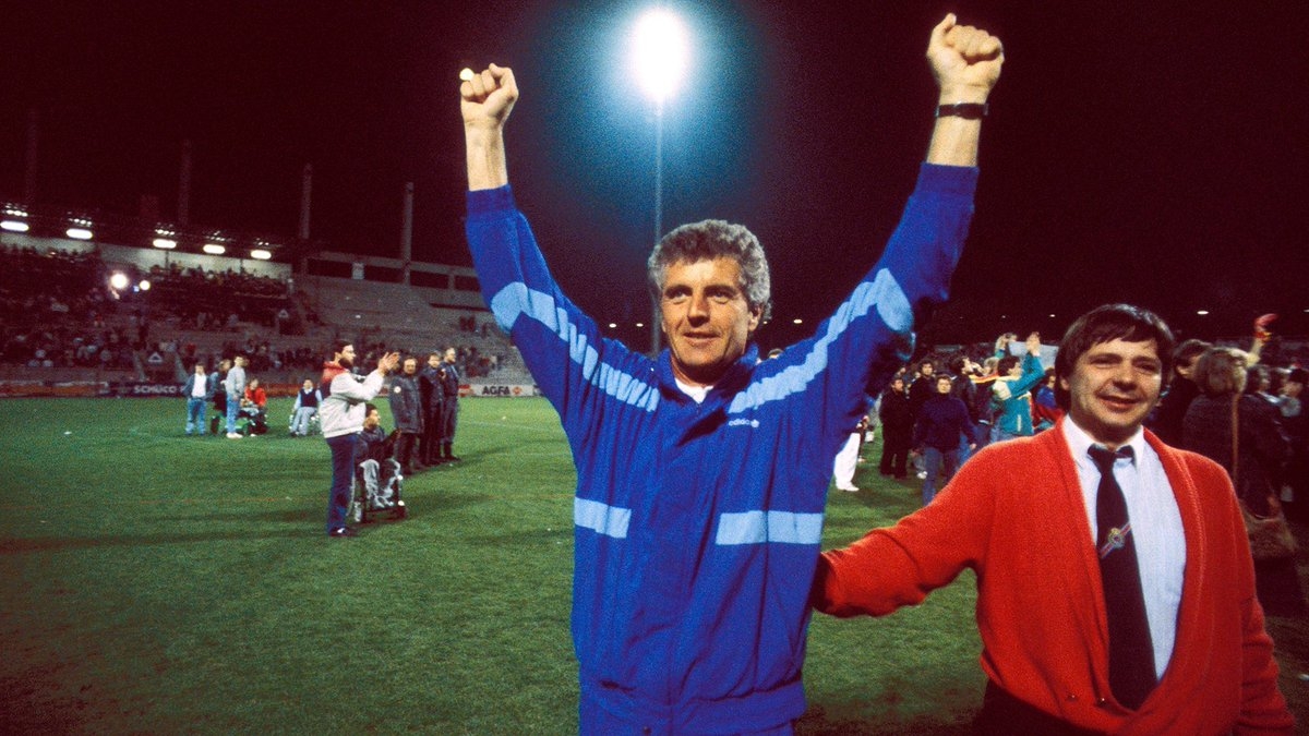 88年0-3最終逆轉(zhuǎn)西班牙人！藥廠名帥里貝克：逆轉(zhuǎn)拜仁概率仍有15%