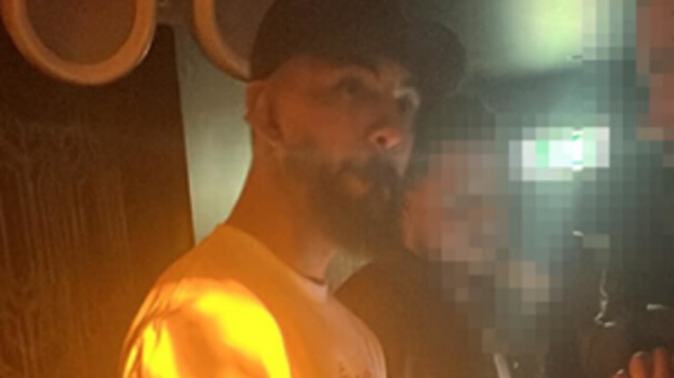 意媒：尤文0-4輸給亞特蘭大后，道格拉斯-路易斯被拍到出現(xiàn)在夜店