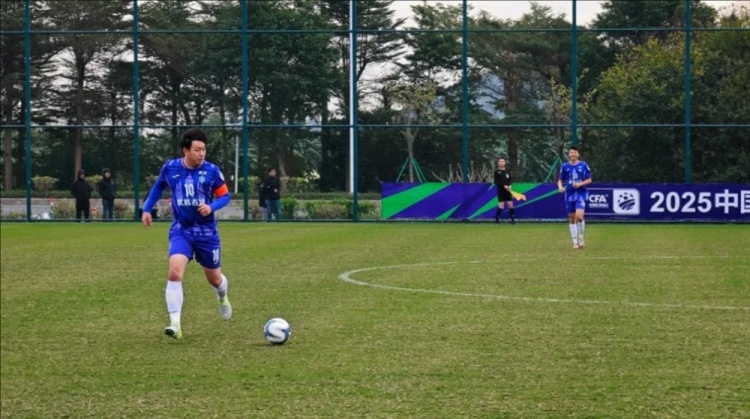 全民足球 | 離開職業(yè)球隊，在業(yè)余俱樂部重新出發(fā)