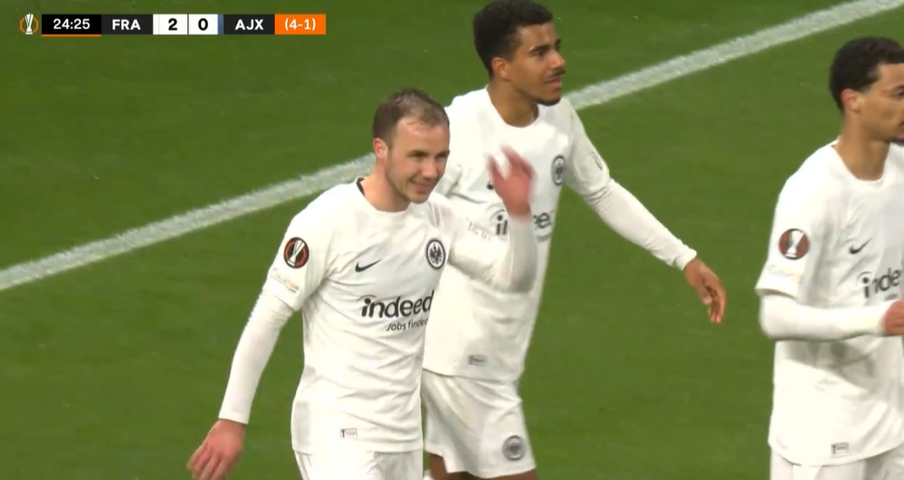 再次閃光?32歲格策中場(chǎng)吊射破門(mén)&雙響，本賽季29場(chǎng)4球3助