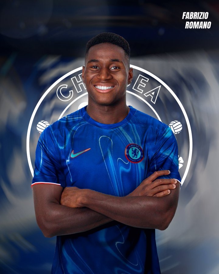 here we go！羅馬諾：切爾西2200萬(wàn)歐簽20歲中場(chǎng)埃蘇戈，7年合同