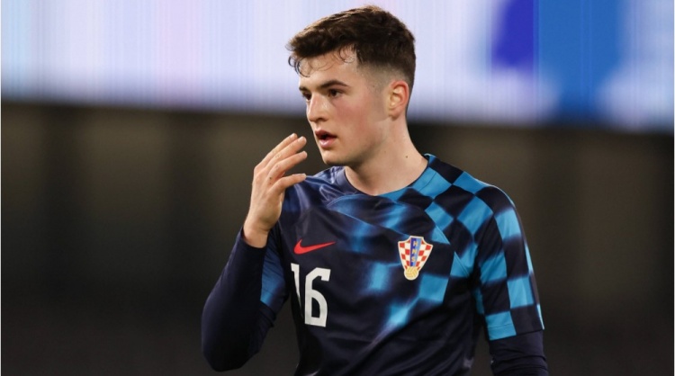 意媒：國(guó)米考察薩格勒布迪納摩中場(chǎng)巴圖里納，該球員估值2000萬歐