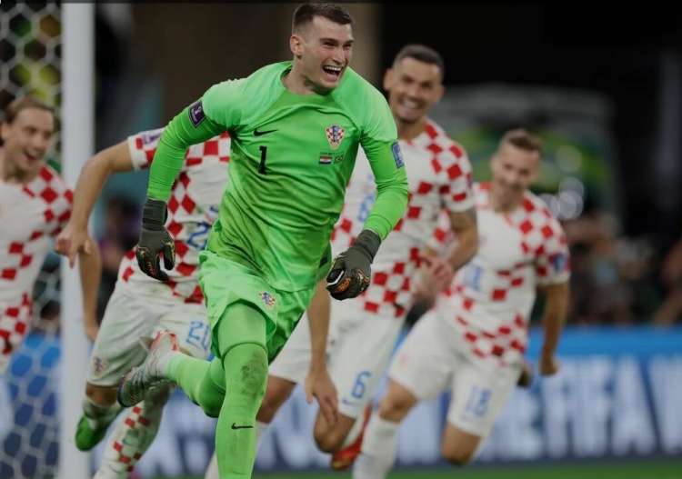 克羅地亞門將：法國隊擁有世界上最好的球員，我們要始終保持警惕