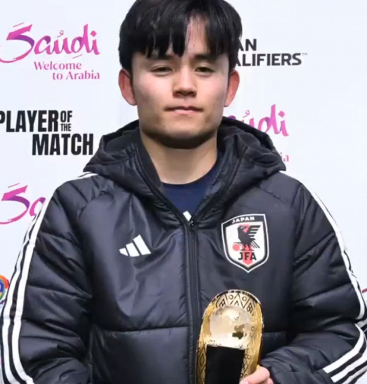 一傳一射閃耀全場！官方：久保建英當(dāng)選日本2-0巴林全場最佳