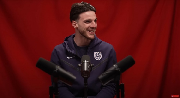 賴斯：由于跑步姿勢津琴科給我起外號“馬”，現(xiàn)在全隊都這么叫了