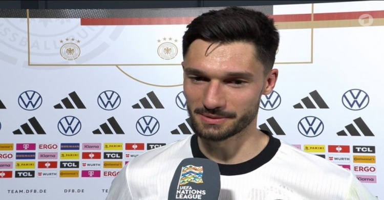 克萊因丁斯特談差點烏龍：本該啥也不做所幸鮑曼很強，我再次道歉