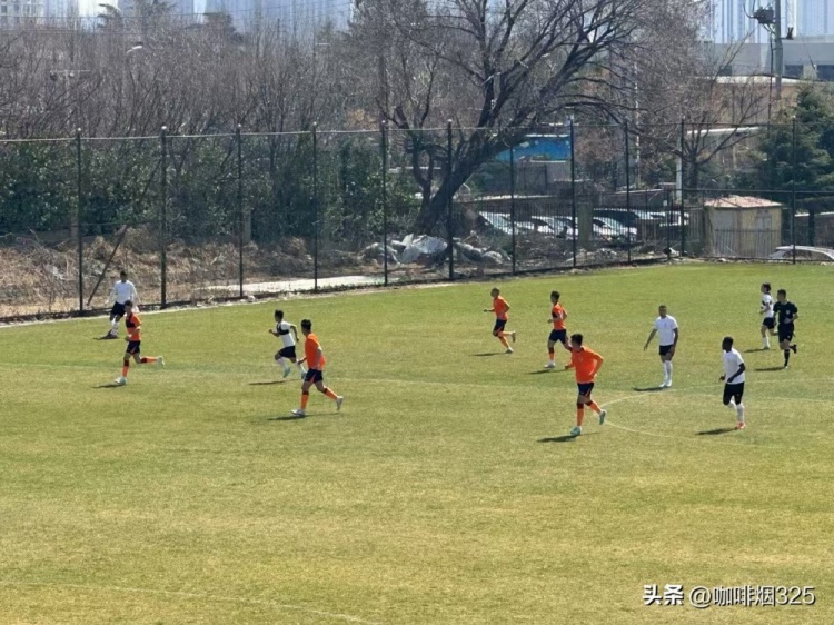 檢驗(yàn)訓(xùn)練成果！青島海牛今天中午12點(diǎn)和青島西海岸進(jìn)行熱身賽