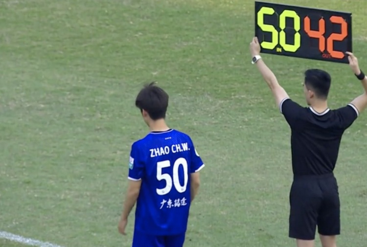 肇俊哲兒子肇宸惟在中乙首輪替補(bǔ)登場，上演職業(yè)生涯首秀