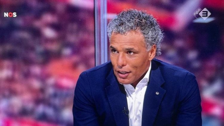 范霍伊東克：荷蘭vs西班牙兩回合堪稱足球里的黃片，真把我看爽了