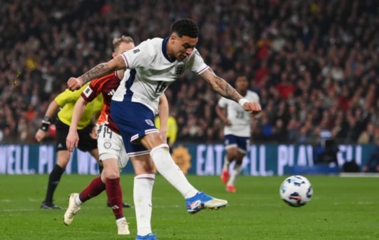 摩根-羅杰斯：對(duì)我今天沒能進(jìn)球有點(diǎn)失望，圖赫爾人很隨和