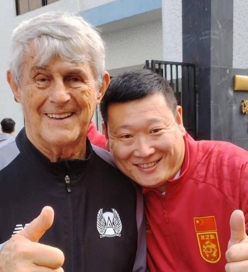 山東男子蹬三輪騎行700公里赴杭州看球：突破極限，回去騎不動了