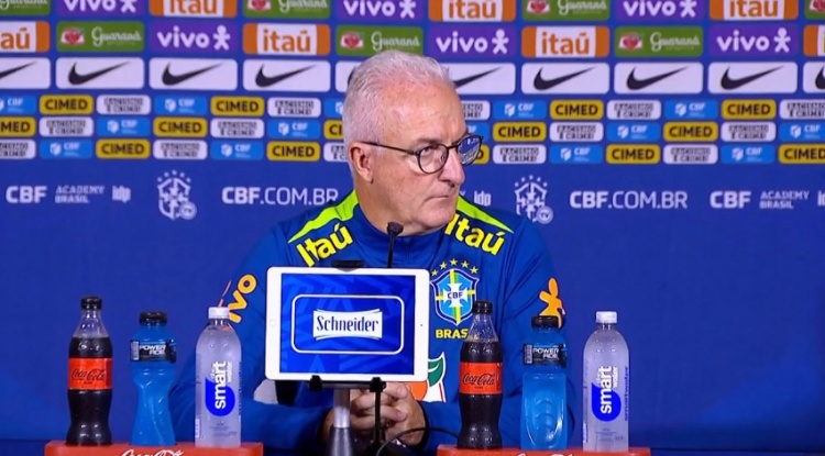 巴媒：慘敗阿根廷后巴西更衣室非常沮喪，多里瓦爾陷入帥位危機