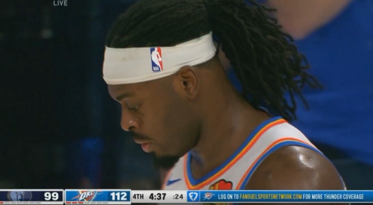 突然崩了！多特?fù)寯嘀GA輕松反擊上籃！雷霆轟15-0打?；倚?！