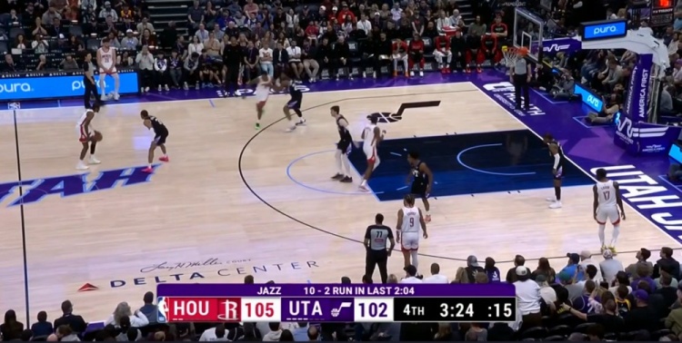 奮起直追！爵士2分鐘內外開花打出10-2的攻擊波迅速迫近比分