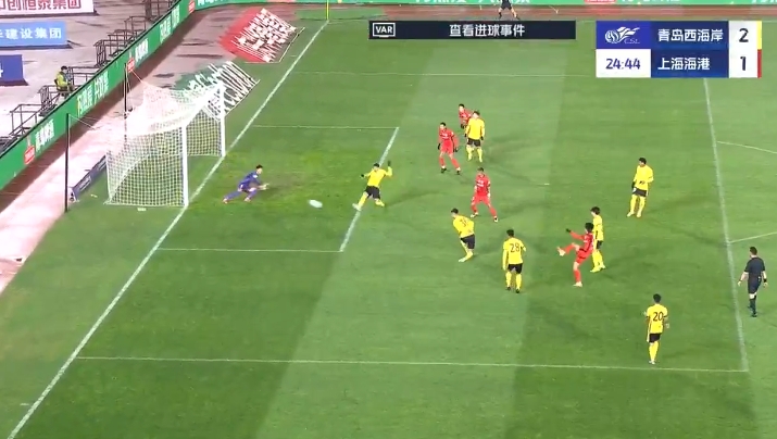 這球漂亮！19歲李新翔晃過張呈棟單挑防線破門，海港生涯處子球！