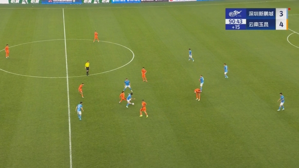 “加時賽”開始了！深圳新鵬城vs云南玉昆下半場補時長達15分鐘