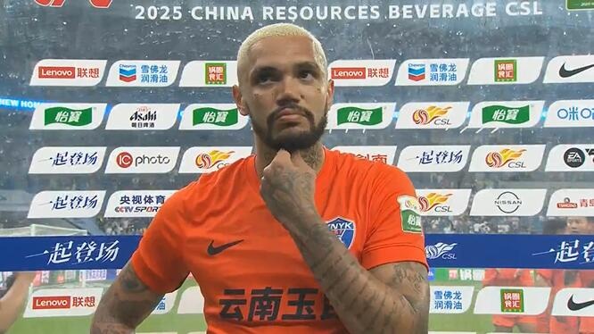 恩里克：對(duì)球隊(duì)來(lái)說(shuō)在困難時(shí)期拿到勝利非常重要，我們是個(gè)整體