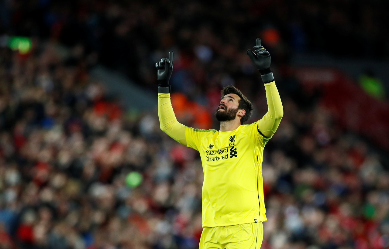 阿利森單場(chǎng)9撲救，追平有統(tǒng)計(jì)以來褲襪&盧寧保持的歐冠淘汰賽紀(jì)錄