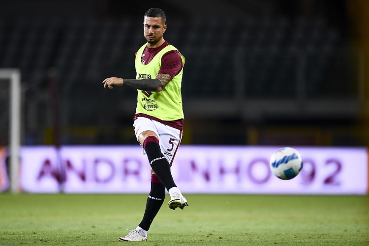 前意大利國(guó)腳伊佐涉嫌假球案被判無(wú)罪，一審曾被判入獄四年10個(gè)月