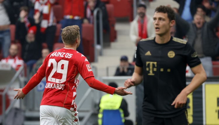 記者：為凱恩尋找替補(bǔ)，拜仁有意美因茨24歲前鋒布爾卡德特