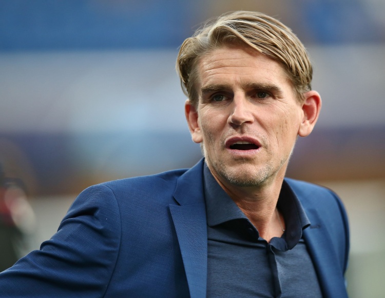 弗洛因德：格雷茨卡背部存在問題被換下，這只是預(yù)防措施