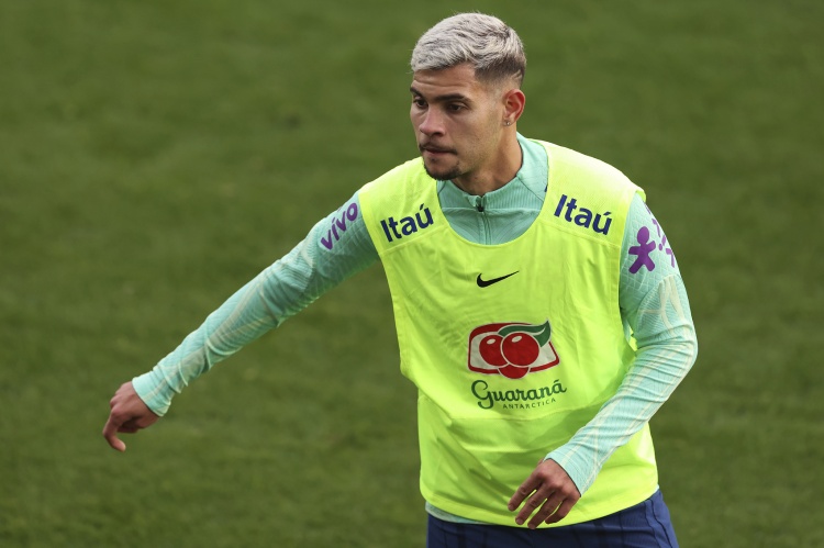 擊敗哥倫比亞！吉馬良斯：巴西的風(fēng)格是高壓逼搶，爭取控球權(quán)