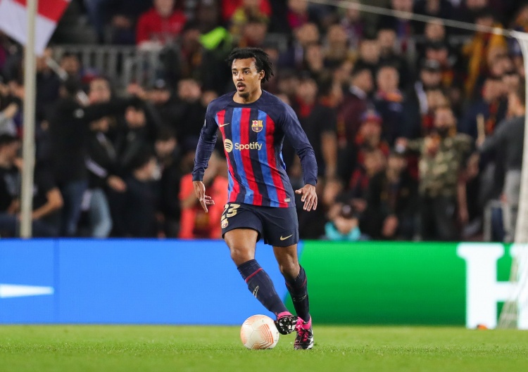 每體：巴薩與孔德就續(xù)約至2030年達成主要協(xié)議