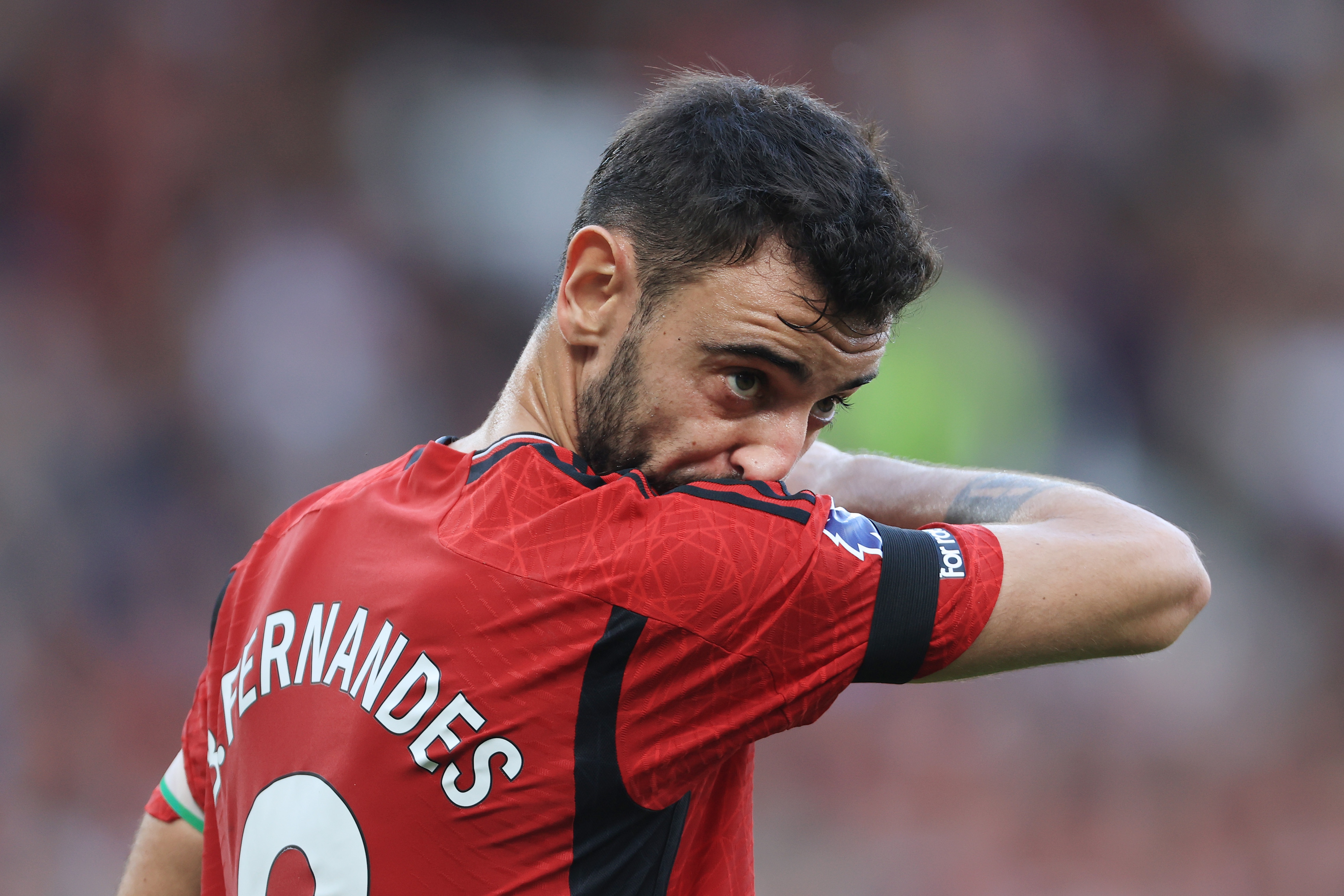 上演帽子戲法，B費(fèi)生涯在歐聯(lián)杯已直接參與41球，領(lǐng)跑所有球員