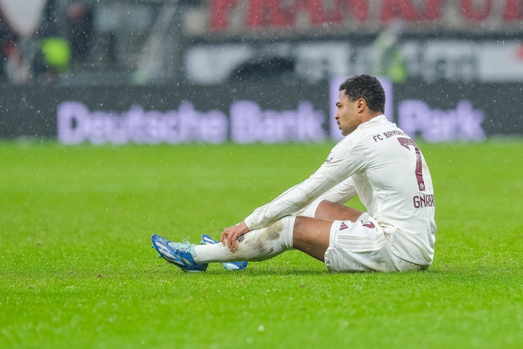 格納布里：這場(chǎng)失利非常苦澀，紅牌顯然改變了比賽走勢(shì)