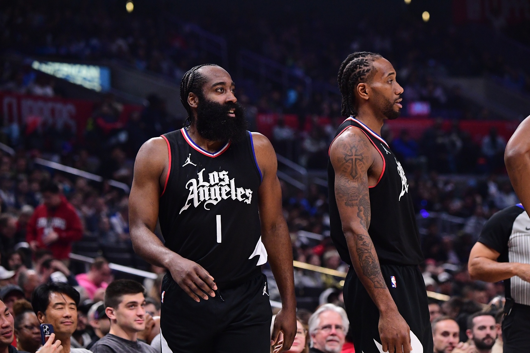 明日客場挑戰(zhàn)籃網(wǎng)！船記：快船全員可以出戰(zhàn)！