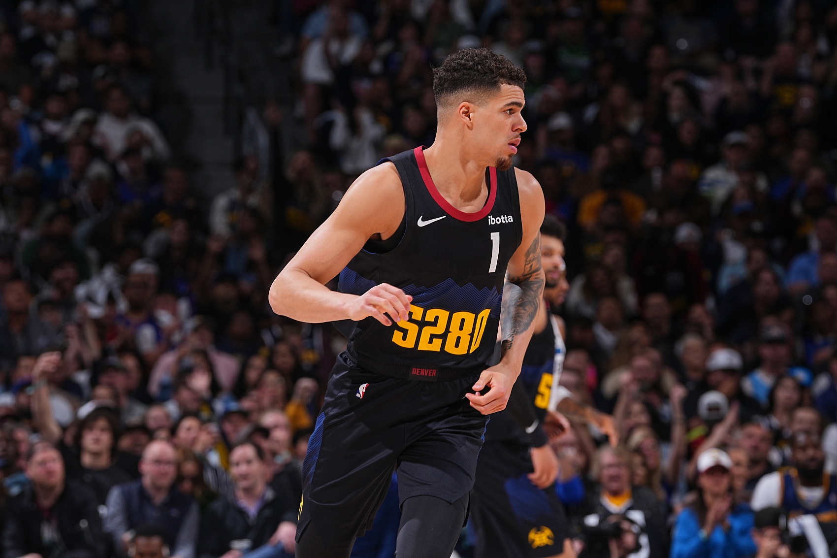 稍有回暖！波特第三節(jié)5中3單節(jié)拿到9分&搶到6個(gè)籃板