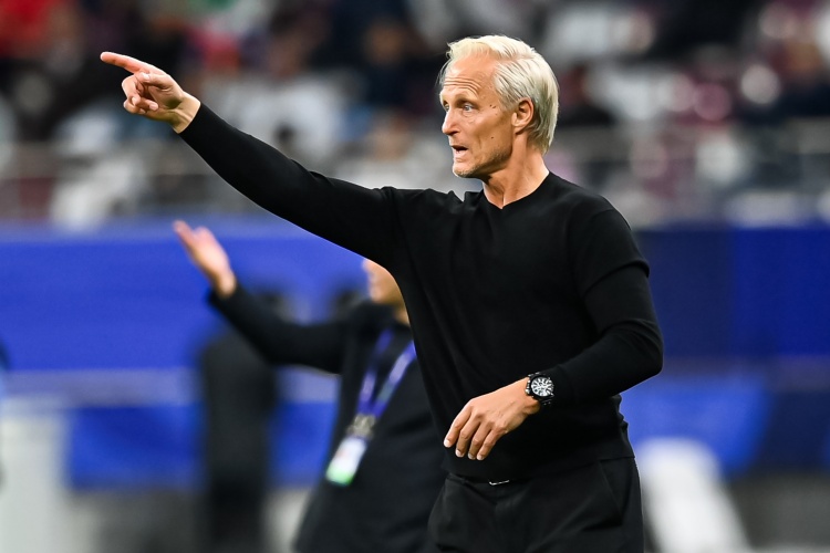 安德森：我們整體的表現(xiàn)并不是特別差，侯永永在比賽中很拼