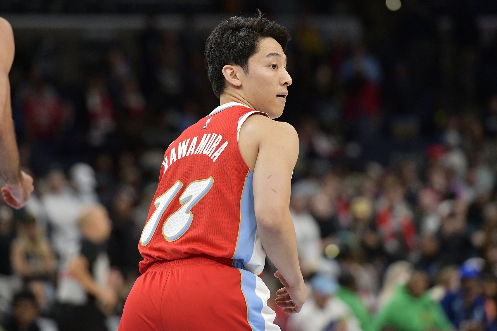 孟菲斯疾行15勝19負(fù)無(wú)緣季后賽 河村勇輝場(chǎng)均12.4分7.8助攻