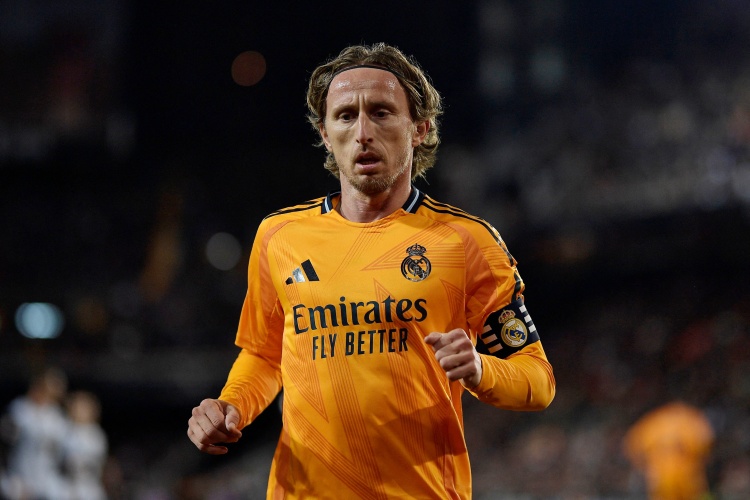 莫德里奇打進(jìn)個(gè)人第30粒西甲進(jìn)球，其中14球來自禁區(qū)外遠(yuǎn)射