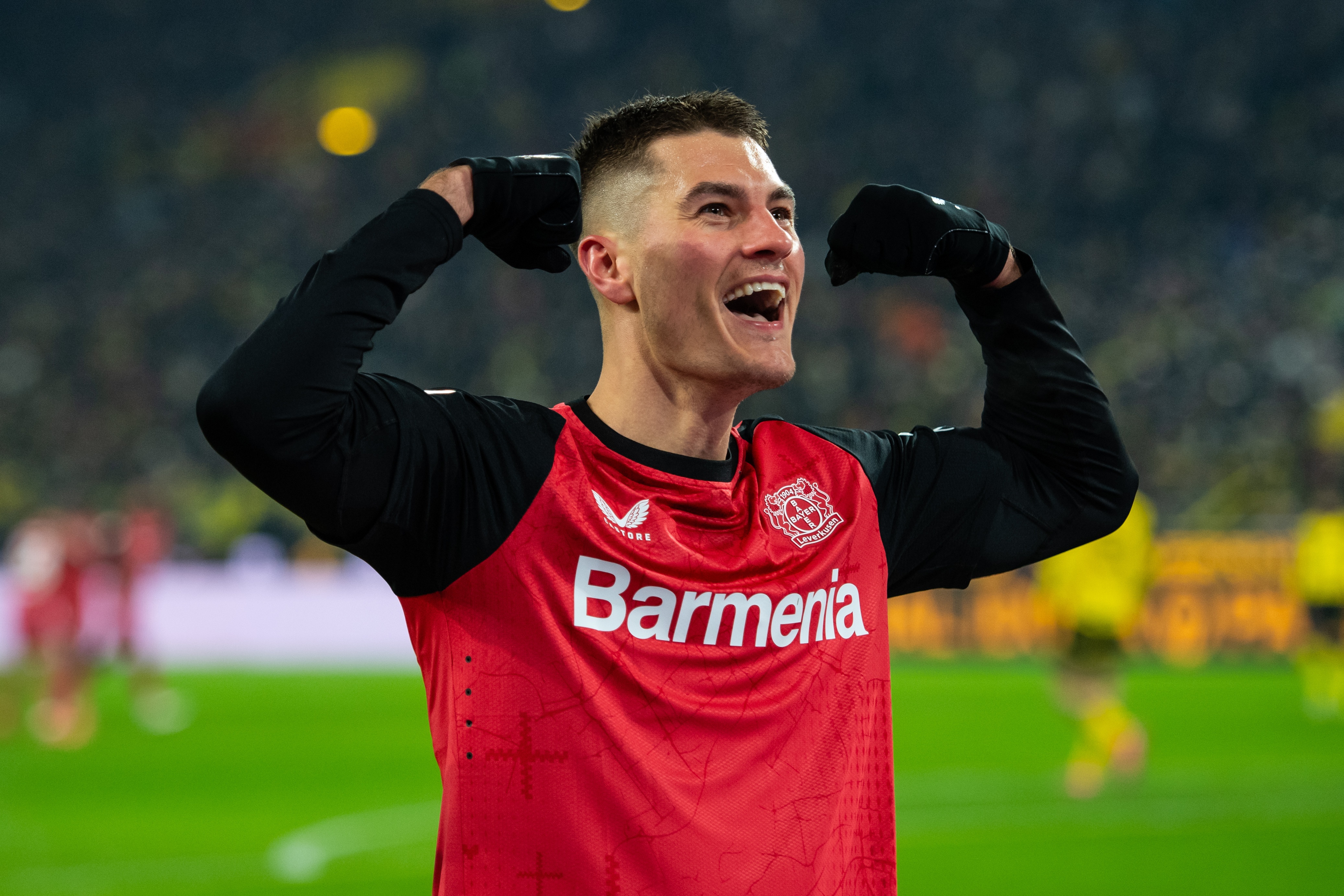 阿德利&希克：沒關(guān)注勒沃庫森的客場(chǎng)不敗紀(jì)錄，我們只嘗試一直贏