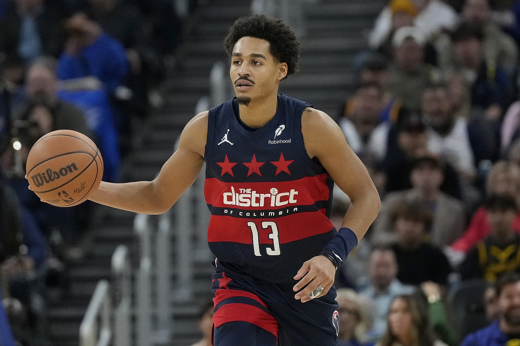 先發(fā)制人！普爾首節(jié)三分4中3獨(dú)得11分 正負(fù)值+5