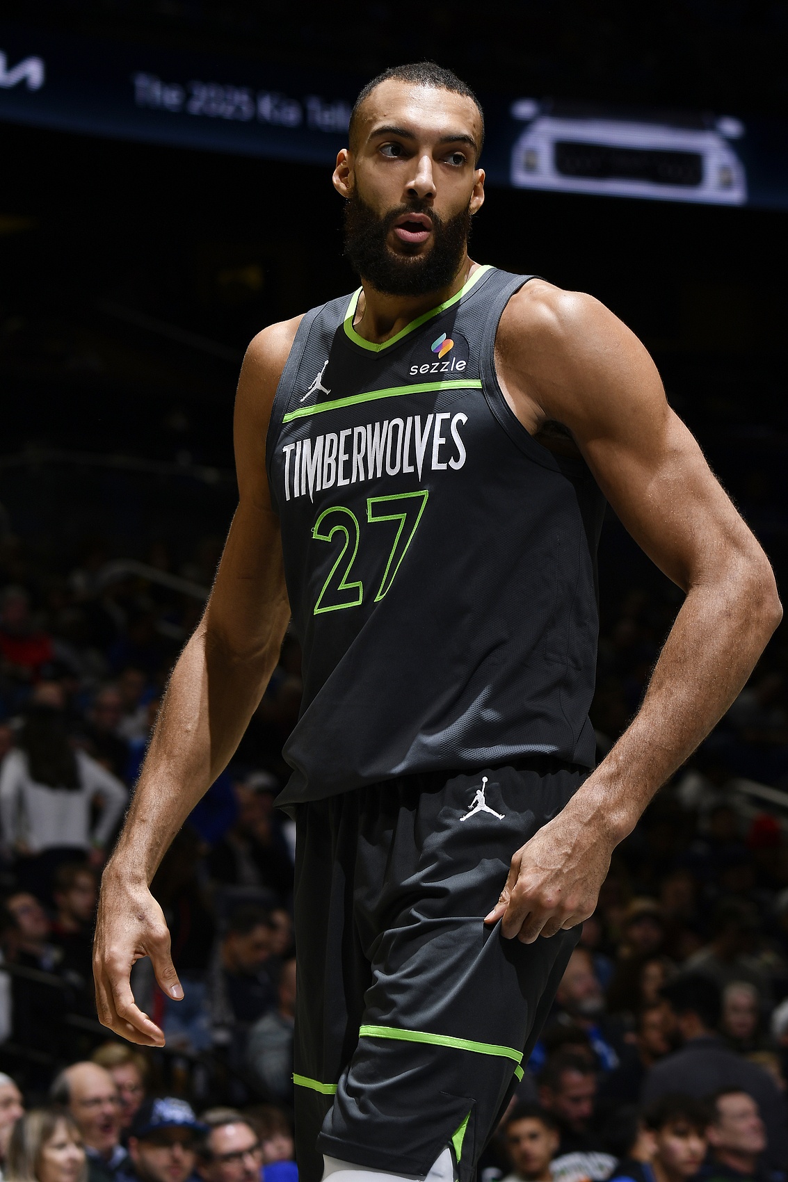 明日森林狼對(duì)陣?yán)做?！戈貝爾、迪文、蘭德?tīng)栆騻_定不會(huì)出戰(zhàn)