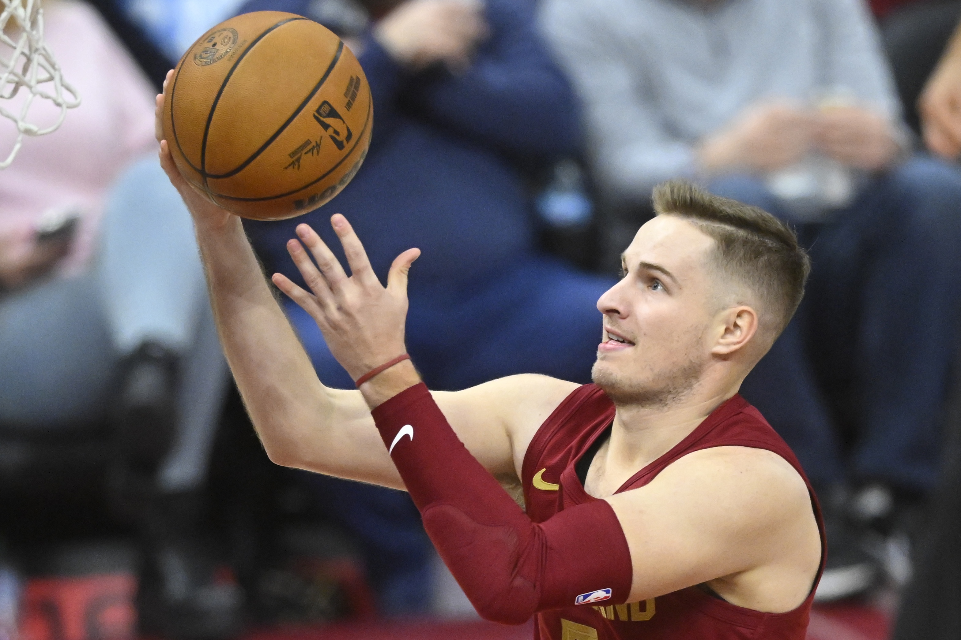 差距不?。◎T士替補(bǔ)今天43分 雄鹿替補(bǔ)21分