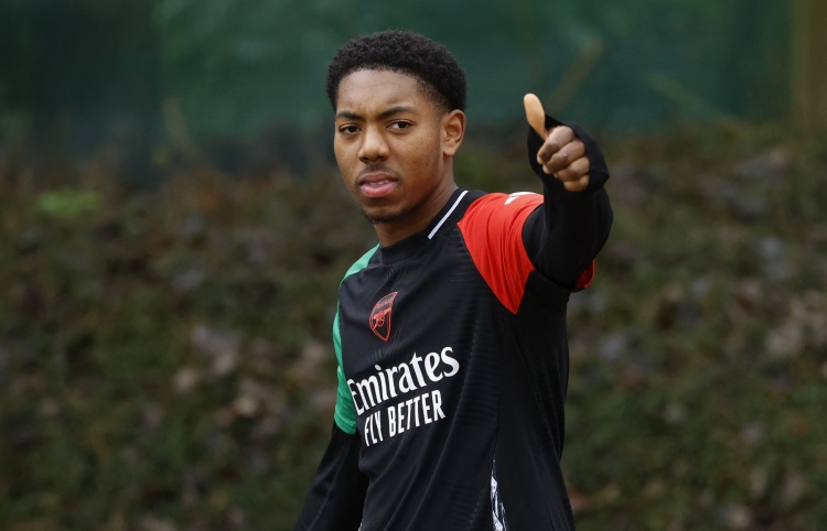 18歲176天！斯凱利成英格蘭首秀破門最年輕球員，打破拉師傅紀(jì)錄