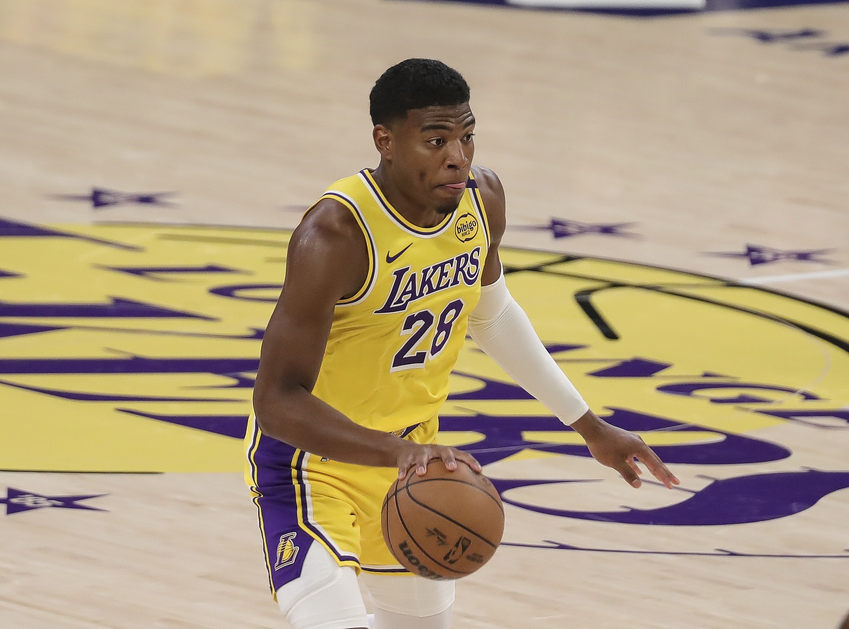 雷迪克：八村塁缺席是基于傷情評估 希望他能出戰(zhàn)剩余所有背靠背